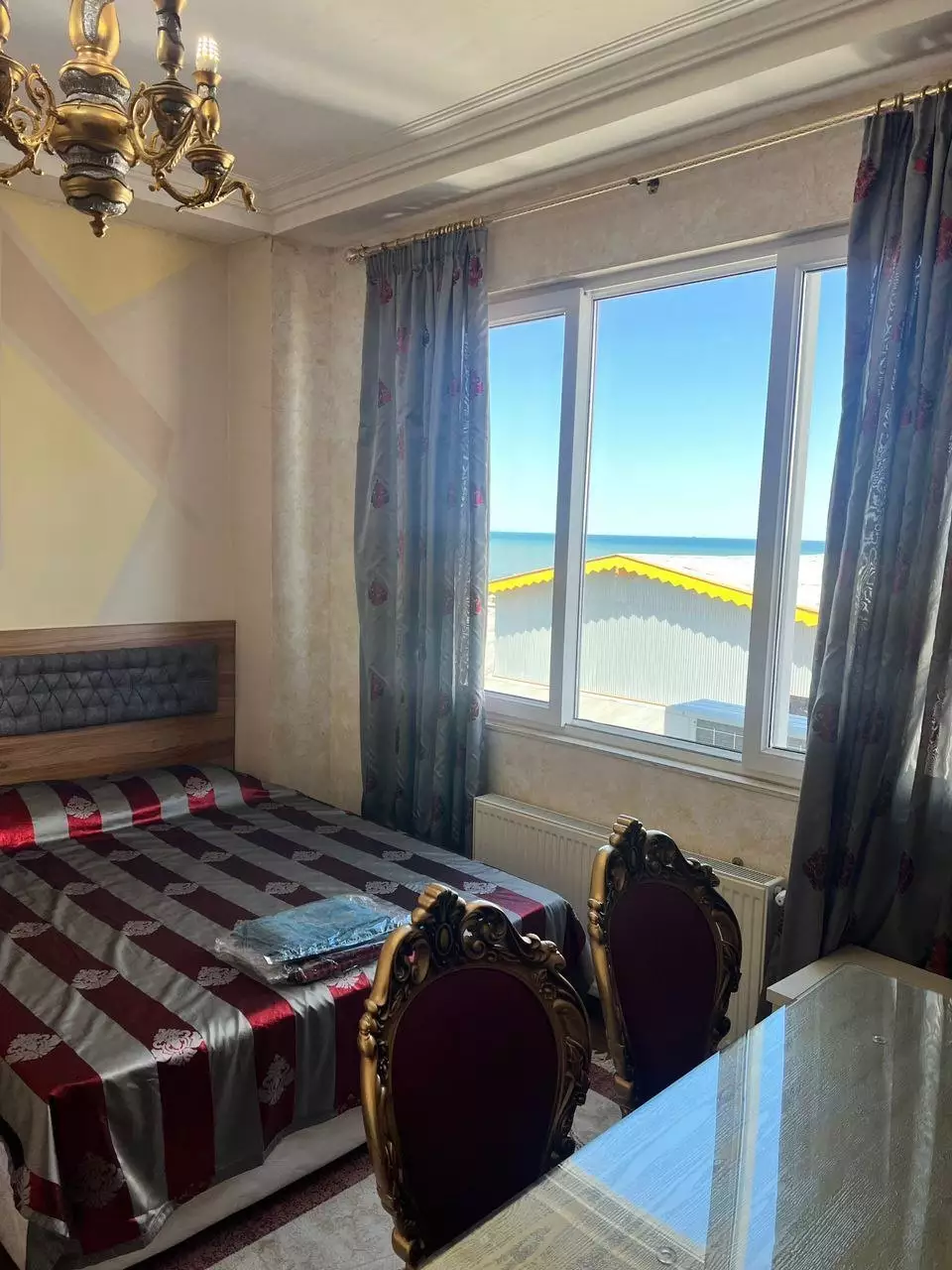 Alibaba https://cdn.alibaba.ir/ostorage/hotel-accommodation-images/67065cd9906add960f28ecf8_6010672c-edf2-42c4-a7ef-6fd9e222c4d9_ahmad (1).webp